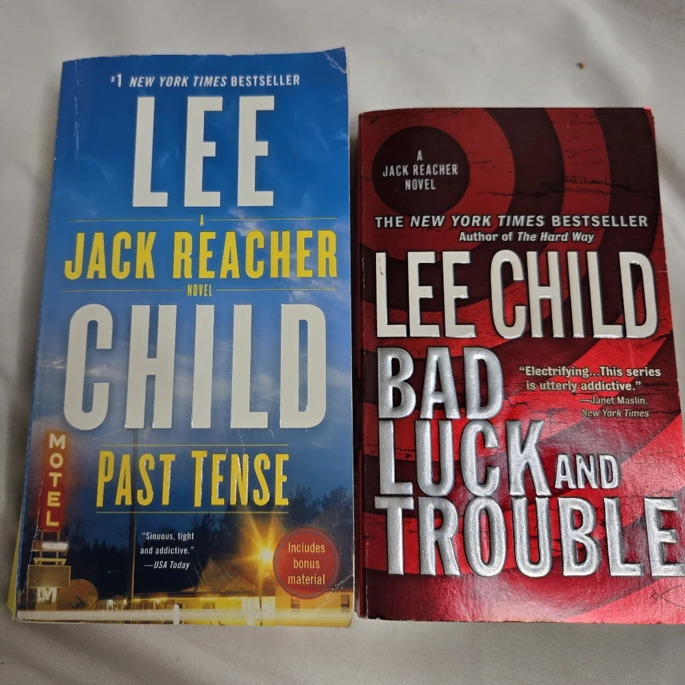 LEE CHILD 2 Jack Reacher Novels Past Tense and Bad Luck And‎ Trouble books